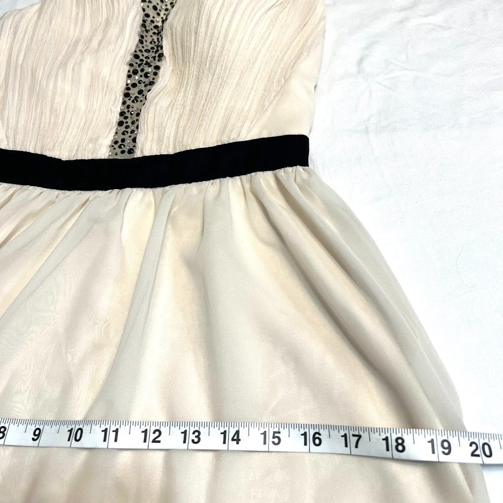 Chi Chi London Cream Evening Gown US 4 Mesh Formal Dress Prom Wedding Party - Picture 11 of 13